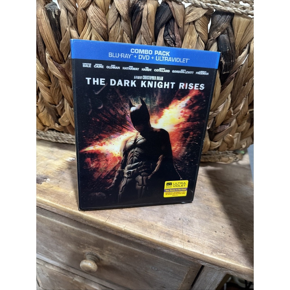 The Dark‎ Knight Rises (Blu-ray, 2012) Tested and Works